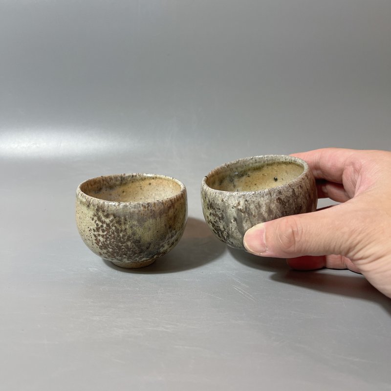 纯手捏柴烧对杯 / 重落灰对杯 / 小平凡手作 - 茶具/茶杯 - 陶 