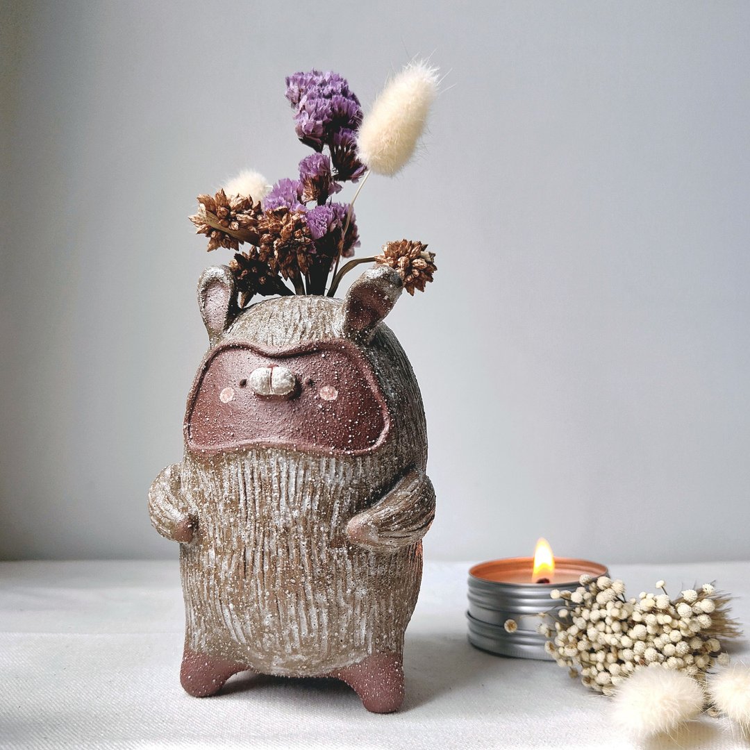 A Brown Bunny Flower Vase. Handmade cute animal home decor. - 花瓶/陶器 - 陶 