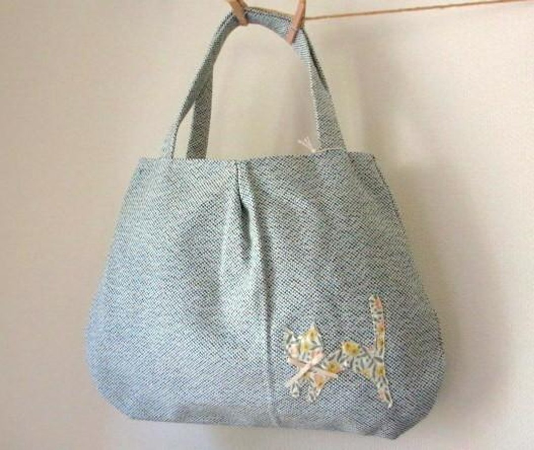 Flowers and cat walk bag * green - 手提包/手提袋 - 棉 绿色