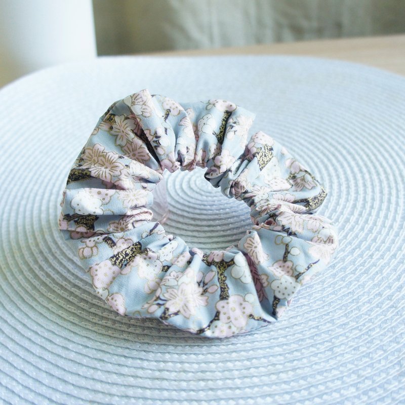 Lovely【樱花树发束、灰】大肠圈 - 发饰 - 棉．麻 银色