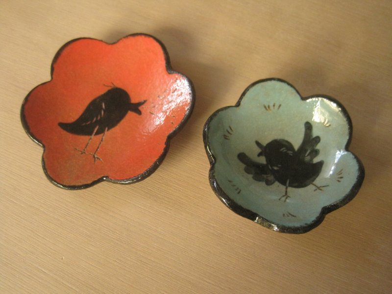 DoDo手作 悄悄话.动物剪影系列-鸟儿花碟(红+蓝).现货*1对 - 浅碟/小碟子 - 瓷 红色