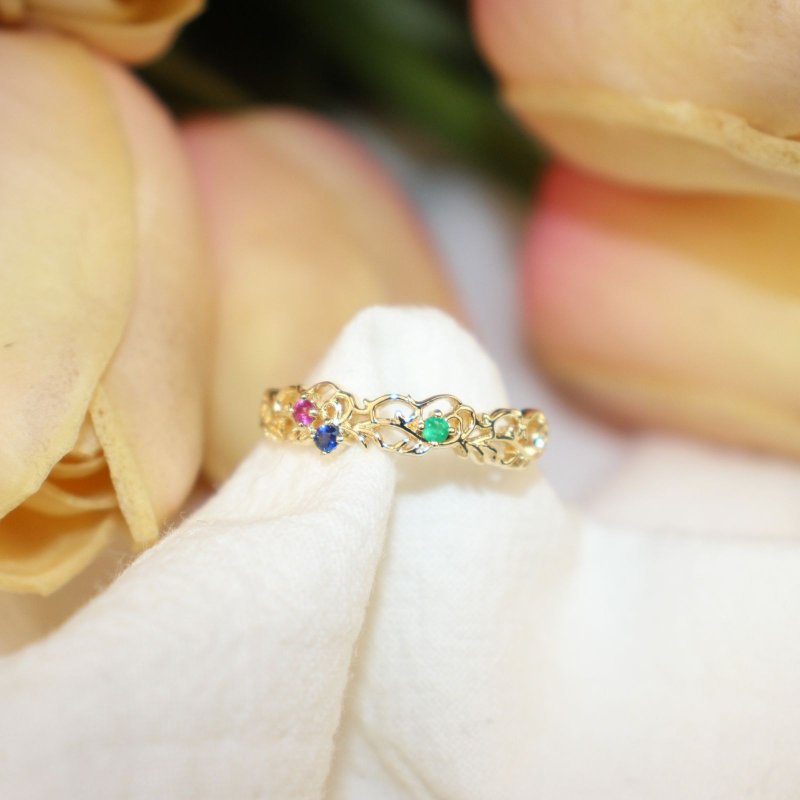 【古典雕花】14/18K金茛苕纹戒指 复古雕花 红/蓝宝石 祖母绿 - 戒指 - 贵金属 金色