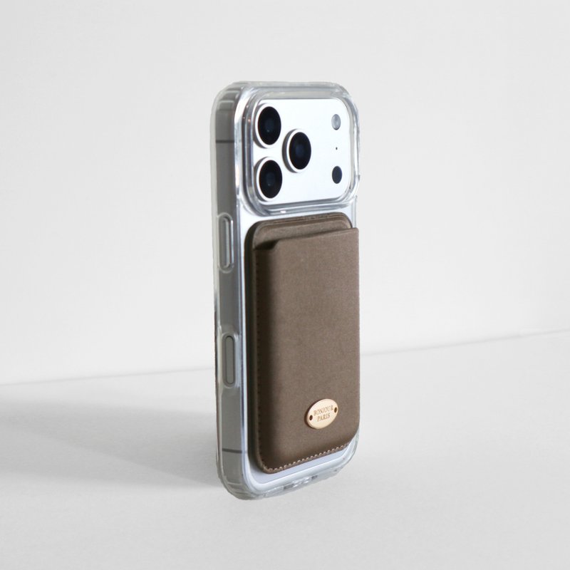首尔新品(磁吸壳+卡夹) iPhone17.16.15小法国透明焦糖毛手机壳 - 手机壳/手机套 - 塑料 咖啡色