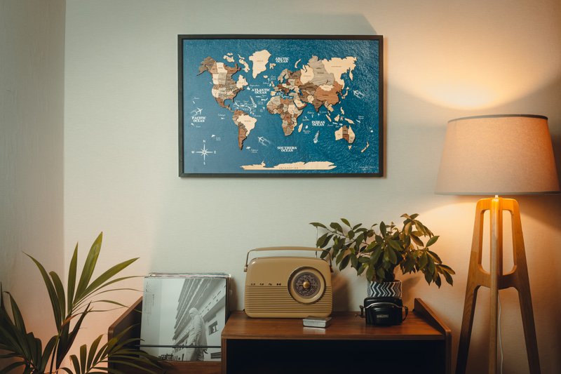 木制地图、世界地图、框架墙艺术、送给新家的独特圣诞礼物 - 墙贴/壁贴 - 木头 