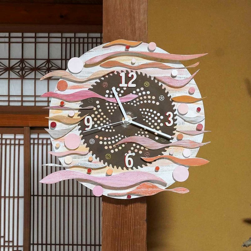 16.9 英寸 43 厘米 手工时钟 艺术壁钟 再利用割草刀片的时钟 再利用旧木材的木制壁钟 211 - 时钟/闹钟 - 木头 白色