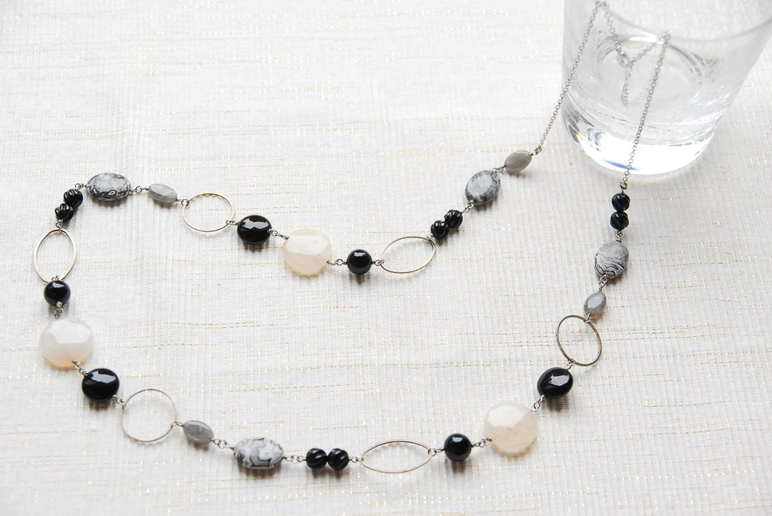 Funny Jasper and Monotone Stone Necklace with Pattern - 项链 - 半宝石 黑色