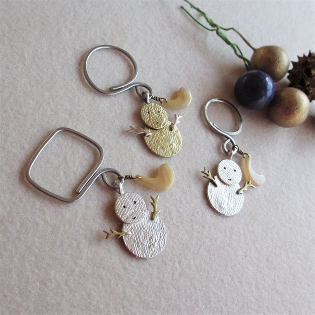 Snowman keychain - 钥匙链/钥匙包 - 其他金属 银色