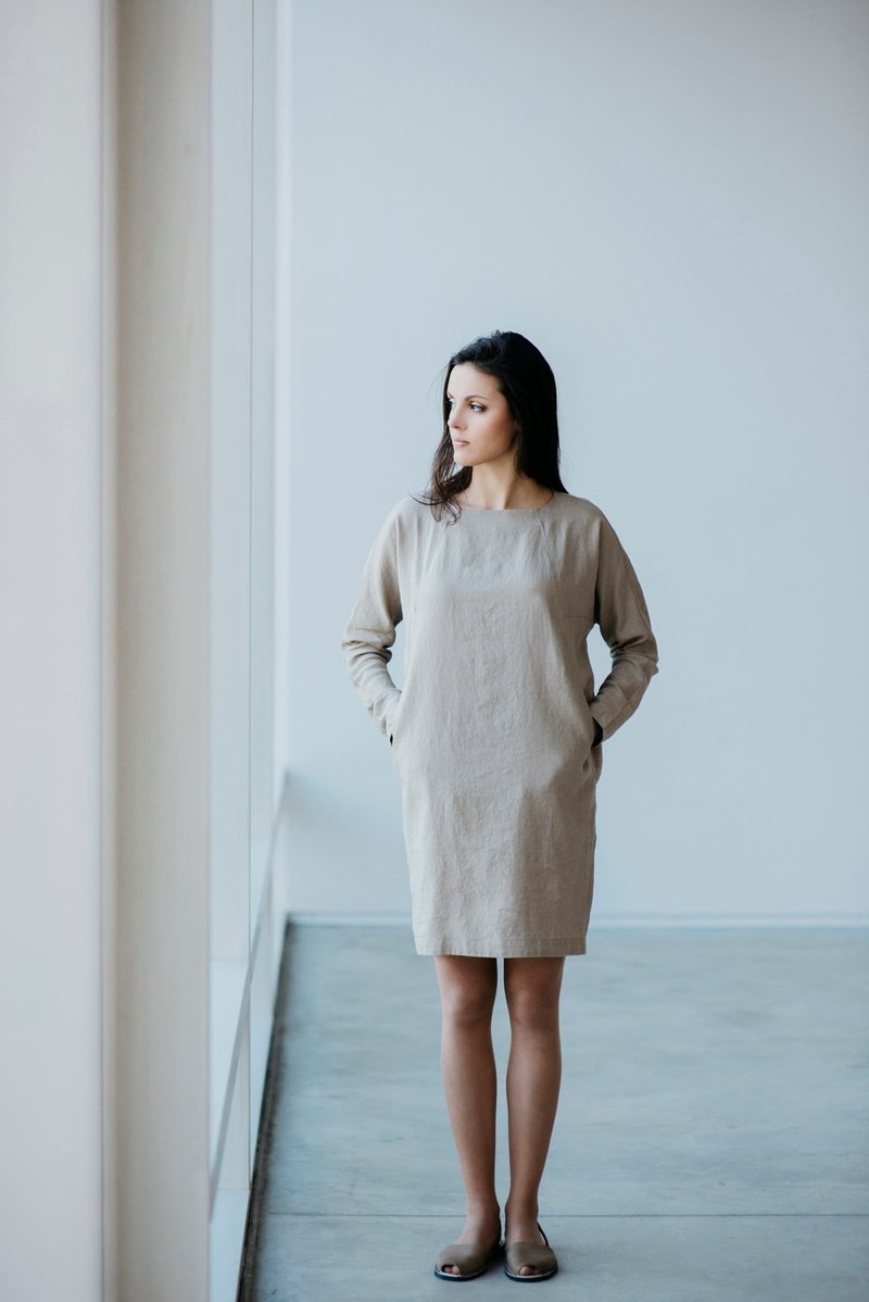 Midi 亚麻洋装 Motumo 15S - 洋装/连衣裙 - 亚麻 多色