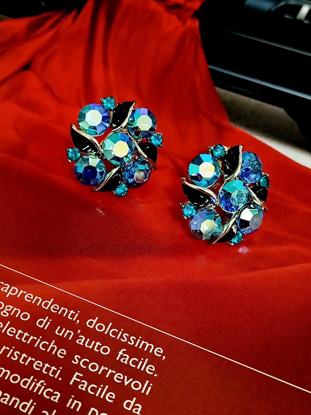 A vintage jewelry  LISNER 蓝色极光来茵花卉 夹式耳环 - 耳环/耳夹 - 其他金属 