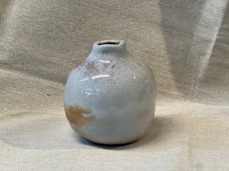志野釉柴烧球形花瓶 - 花瓶/陶器 - 陶 卡其色