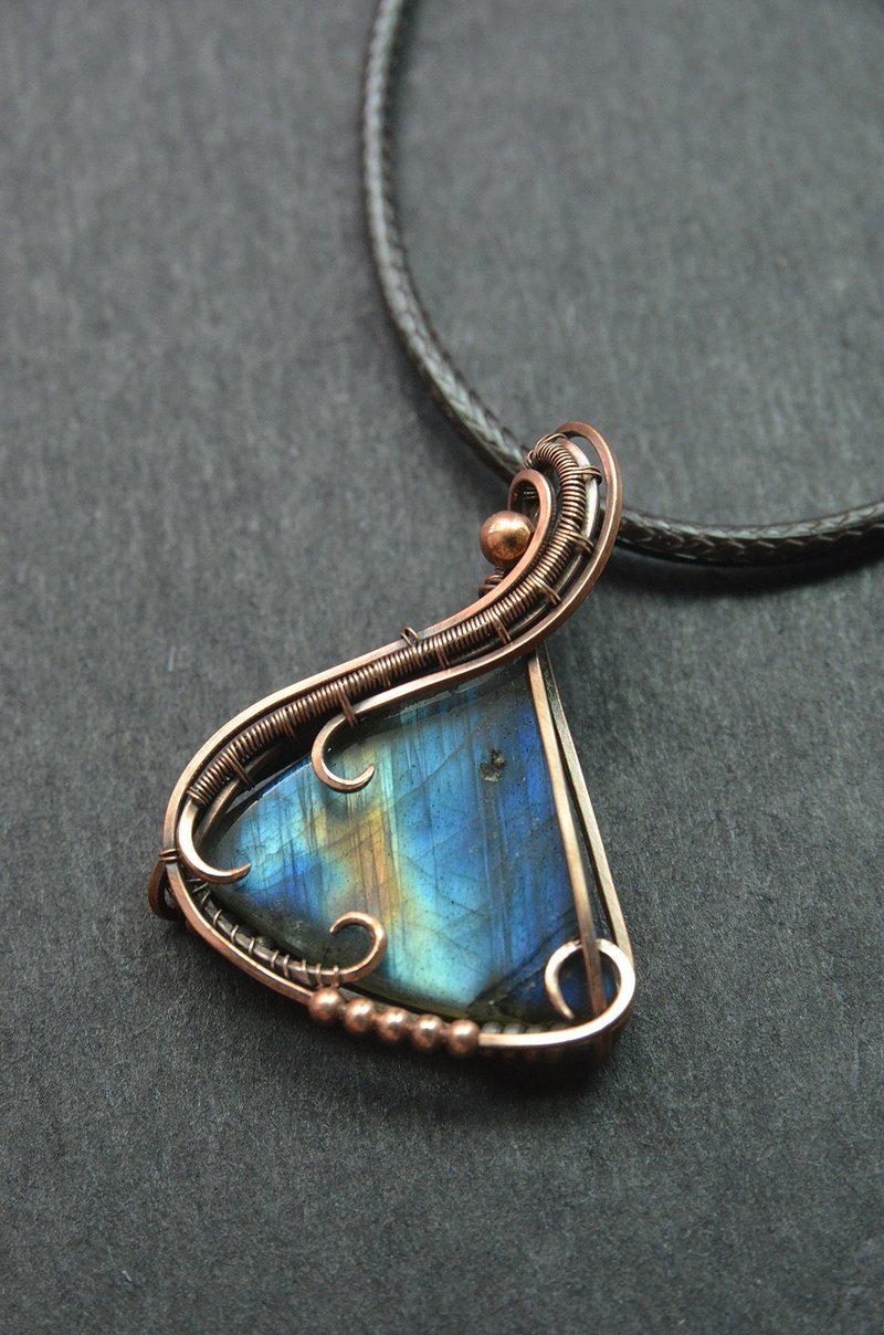 【澜】－金属线编织－拉长石项链 - 项链 - 其他金属 黑色