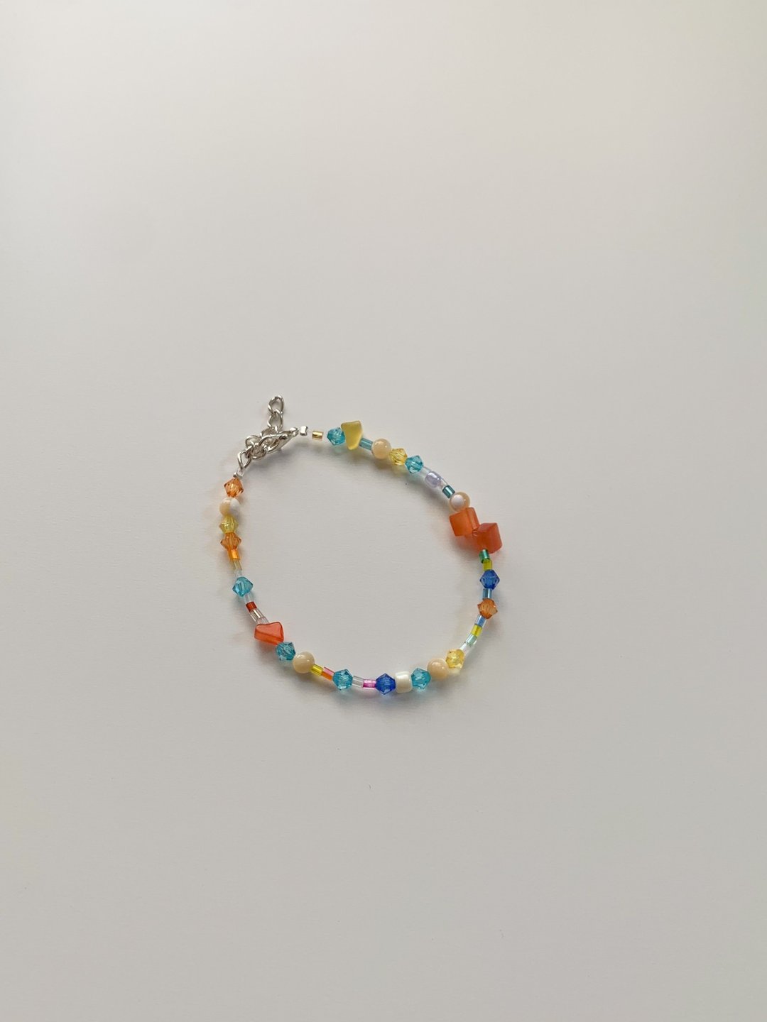 Wallah studio :colorful stone bracelet - 手链/手环 - 其他材质 多色