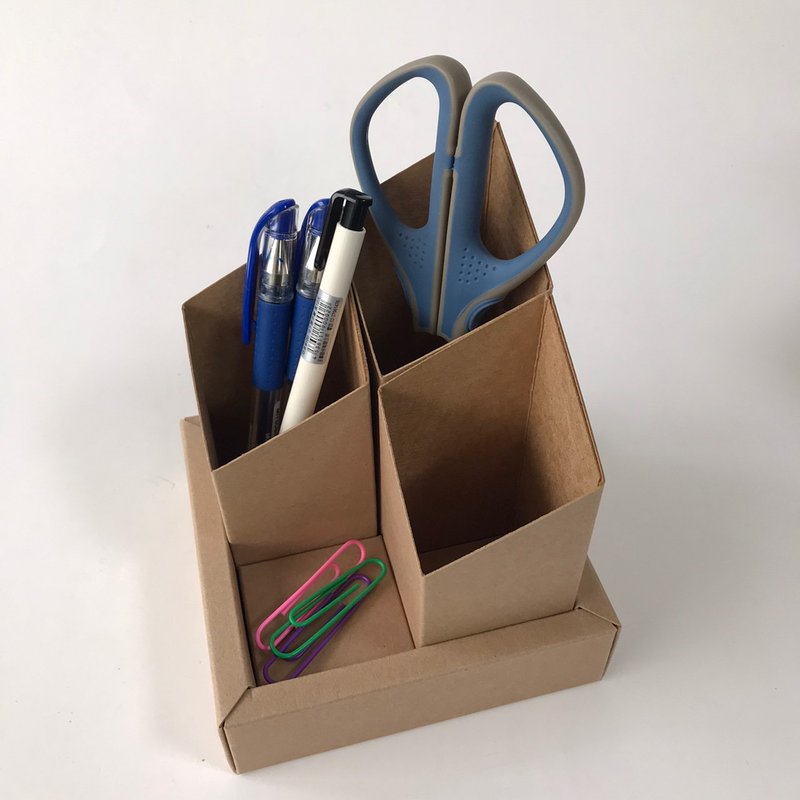 Stationery-Minimalist (Brown) 极简疯-笔筒组(赤) - 笔筒/笔座 - 纸 咖啡色