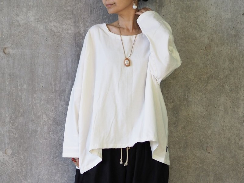 轻柔绒面棉质，简约长袖上衣/白色 - 女装上衣 - 棉．麻 白色