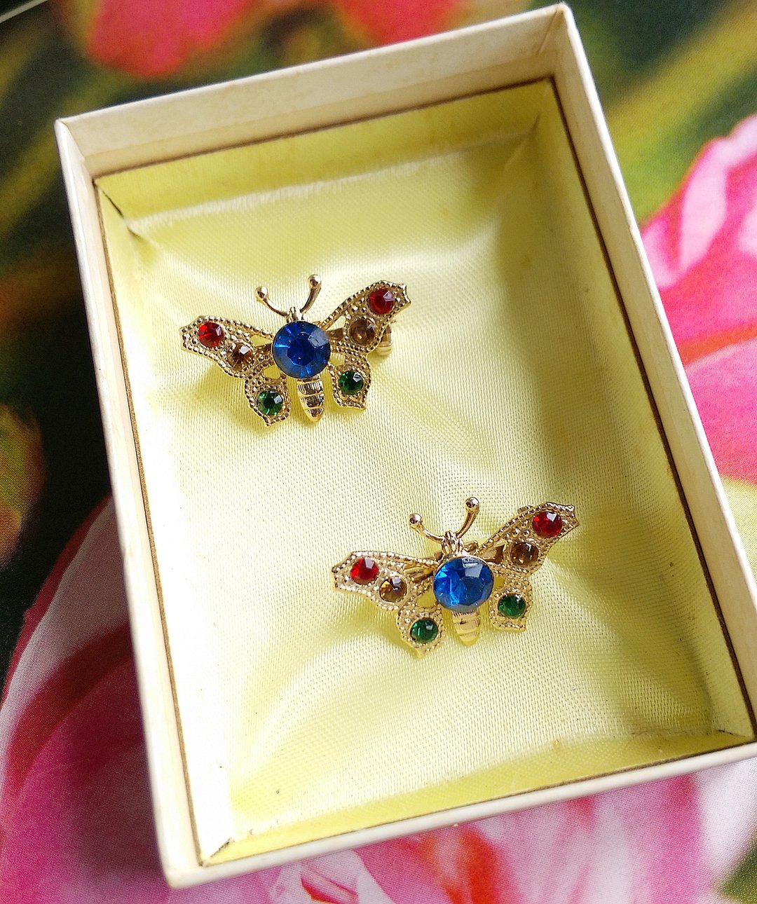 Vintage Jewelry 小巧 小蝴蝶 优雅 两只一组  小别针 胸针 - 胸针 - 其他材质 白色