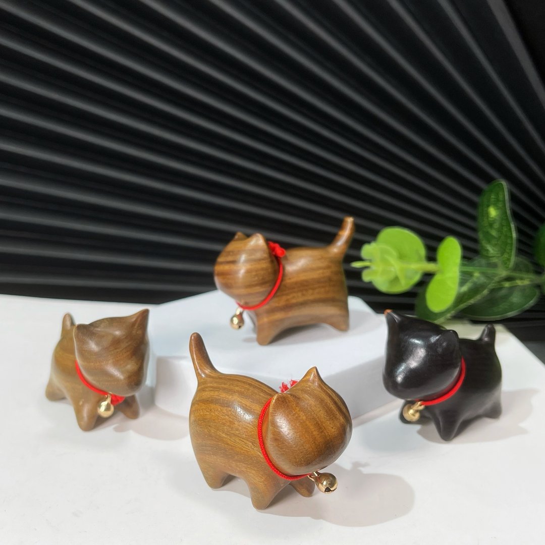 檀木宠物小可爱摆件 手工木雕 立体 大脸猫 调皮狗 桌面装饰品 - 摆饰 - 木头 