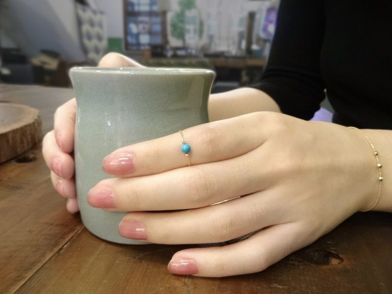 日本 18K 金睡美人土耳其石可调整式裸感链戒 / 迷你爱心吊牌 - 戒指 - 宝石 蓝色