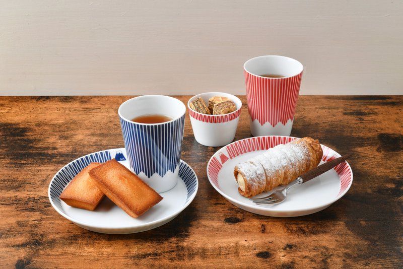 Mt.FUJI motif Plate(S)  Dark blue - 盘子/餐盘/盘架 - 陶 蓝色