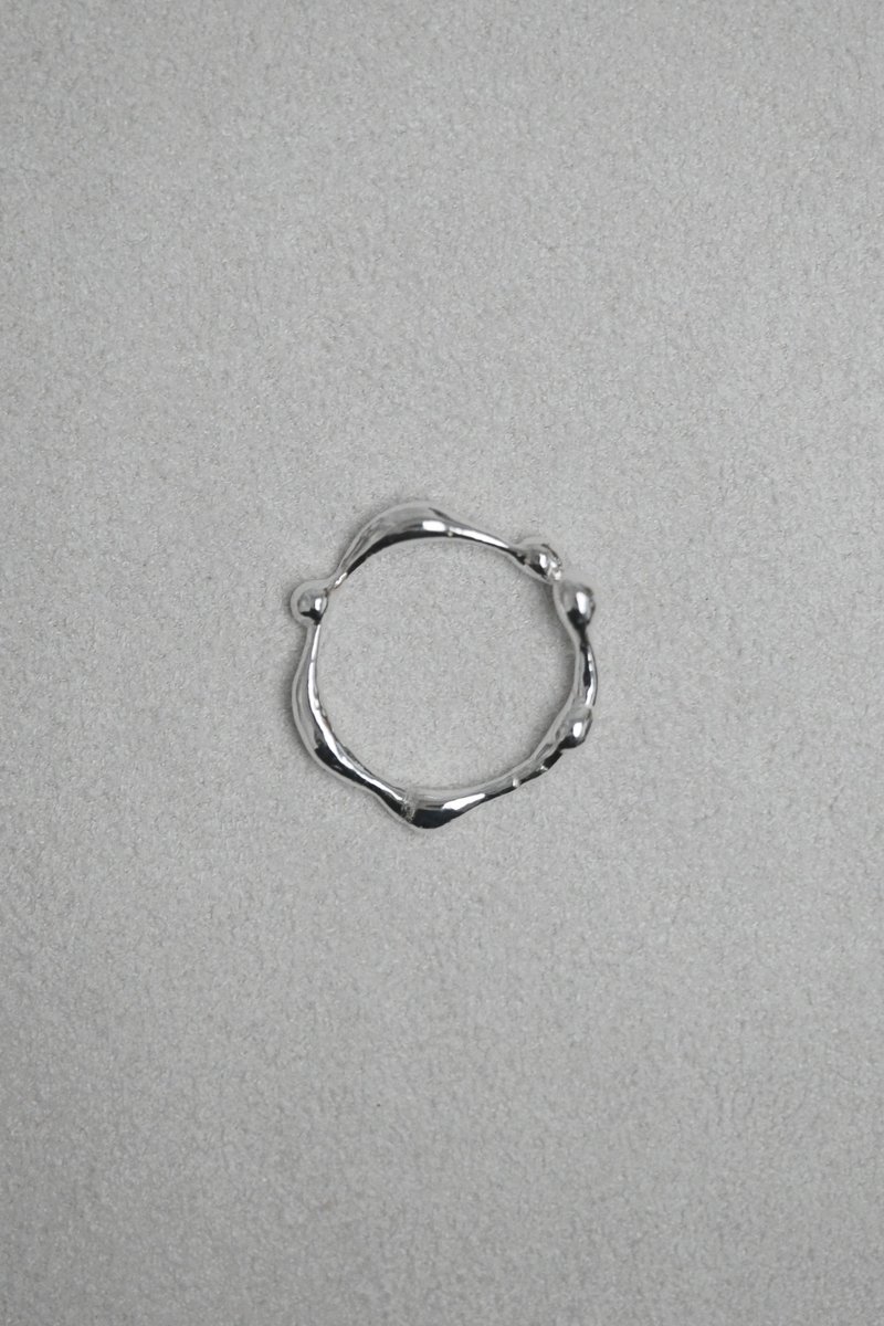Tranquility Ring 闲静戒指 - 戒指 - 纯银 银色