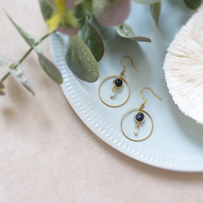 遥远的星 Hortensia 荷冬希亚 黄铜耳环 蓝砂石 海蓝宝 粉晶 石榴 - 耳环/耳夹 - 铜/黄铜 金色