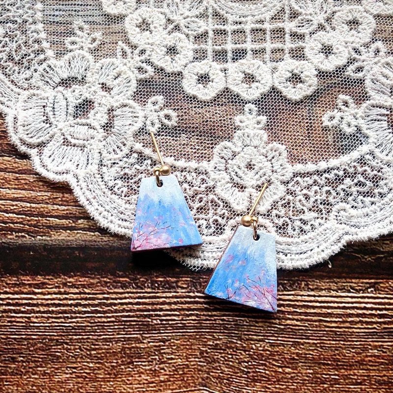 樱之富士山-原创手绘耳环 - 耳环/耳夹 - 木头 多色