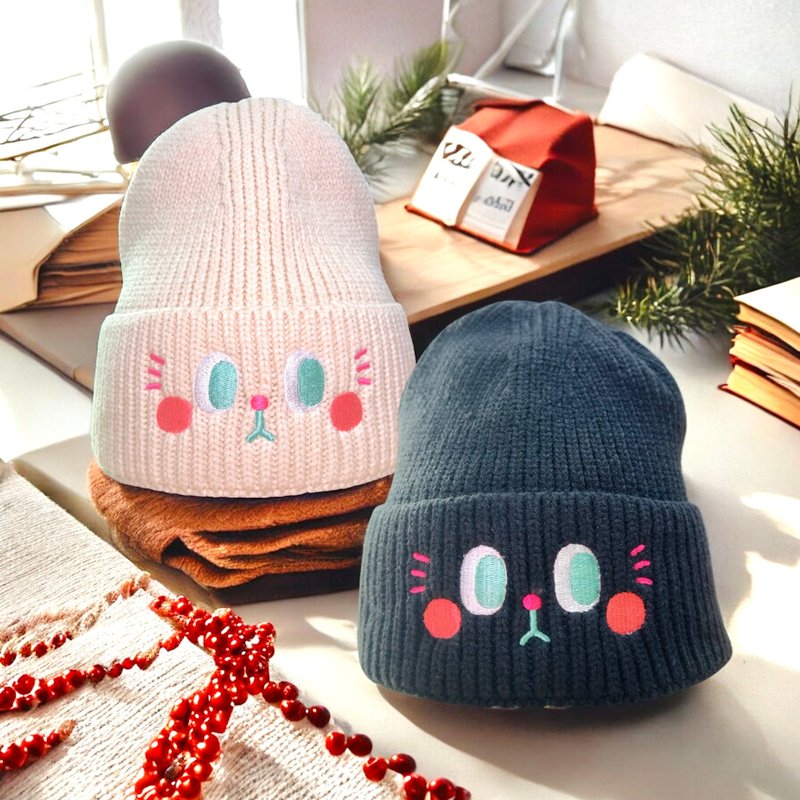 Kingnekosan Kiyo 金鱼猫可爱刺绣毛帽  Knit beanie - 帽子 - 羊毛 白色
