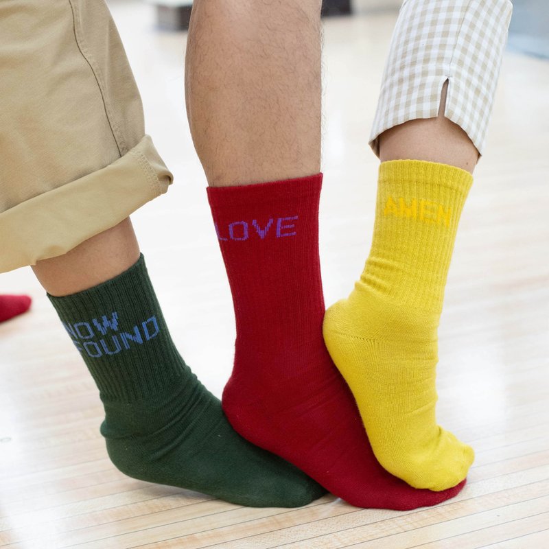 Every Step a Gift  精梳棉毛巾底中袜 年节礼 - 袜子 - 棉．麻 红色