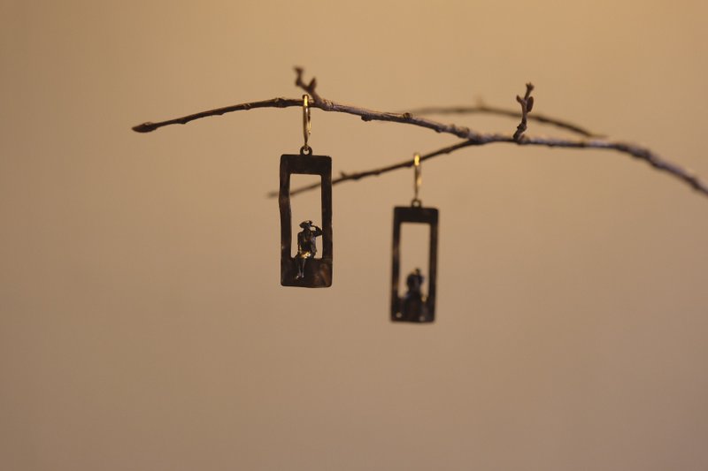 迷你人系列-设计款-逗趣精致耳环(可改夹) - 耳环/耳夹 - 纯银 