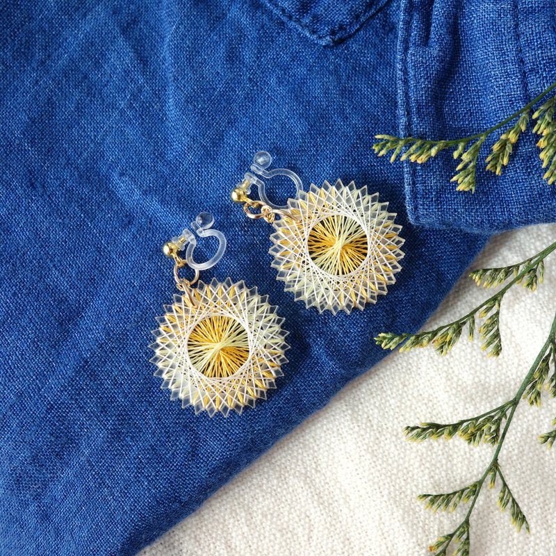 蒲公英绒毛 黄花耳环 / 耳夹 | 绢线制 | 包邮 - 耳环/耳夹 - 丝．绢 黄色