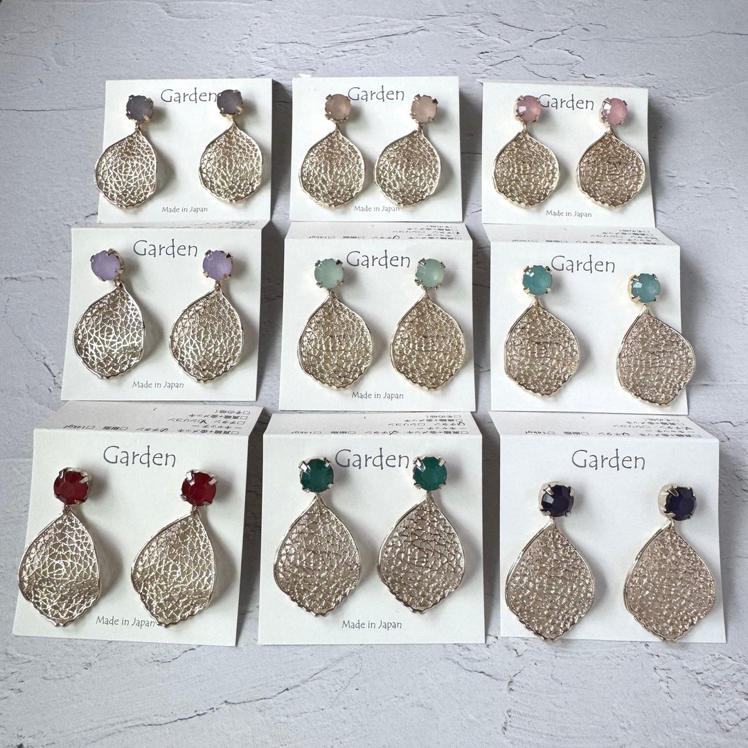 【SALE】9色 叶 - 耳环/耳夹 - 其他金属 多色