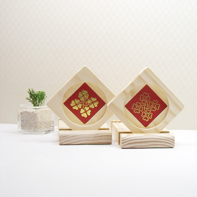 幸运草 四叶草 皮革实木 杯垫 情人节 生日 毕业 礼物  爸爸爱用 - 杯垫 - 木头 红色