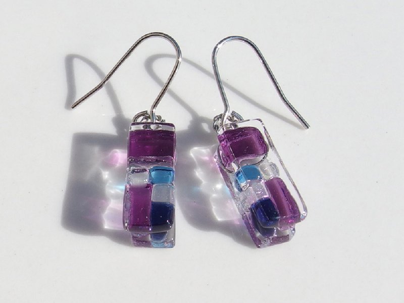 Aurora Glass (Aurora [Purple]) Earrings / Clip-On [Choice of metal fittings] [Made to order] - 耳环/耳夹 - 玻璃 紫色
