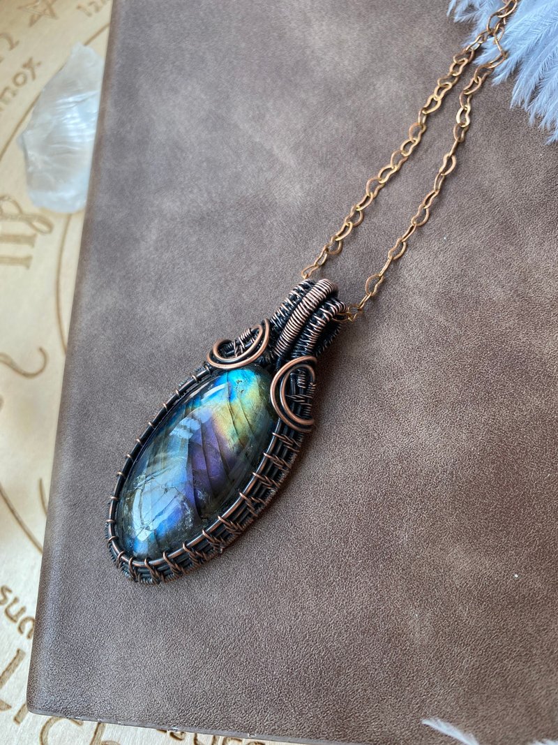WW41 全手工编织 绕铜线 复古做旧 wire wrap 拉长石吊咀 项链 - 项链 - 铜/黄铜 咖啡色