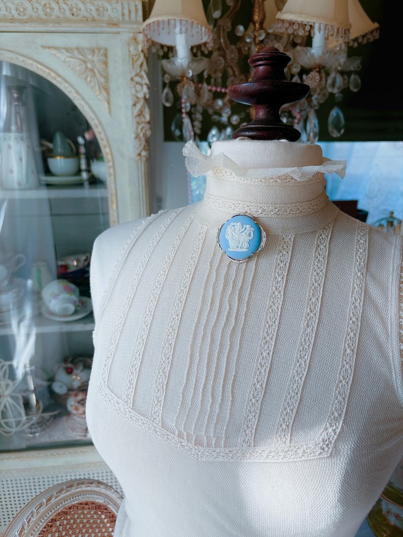 1950年代英国wedgwood 手工浮雕纯银古董别针古董饰品 - 胸针 - 银 蓝色