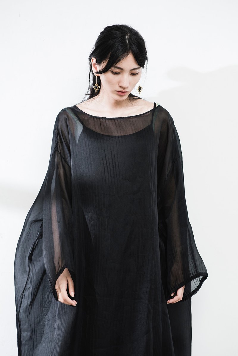 JUBY CHIU / 是墨是墨百折罩衫 - 背带裤/连体裤 - 其他材质 黑色