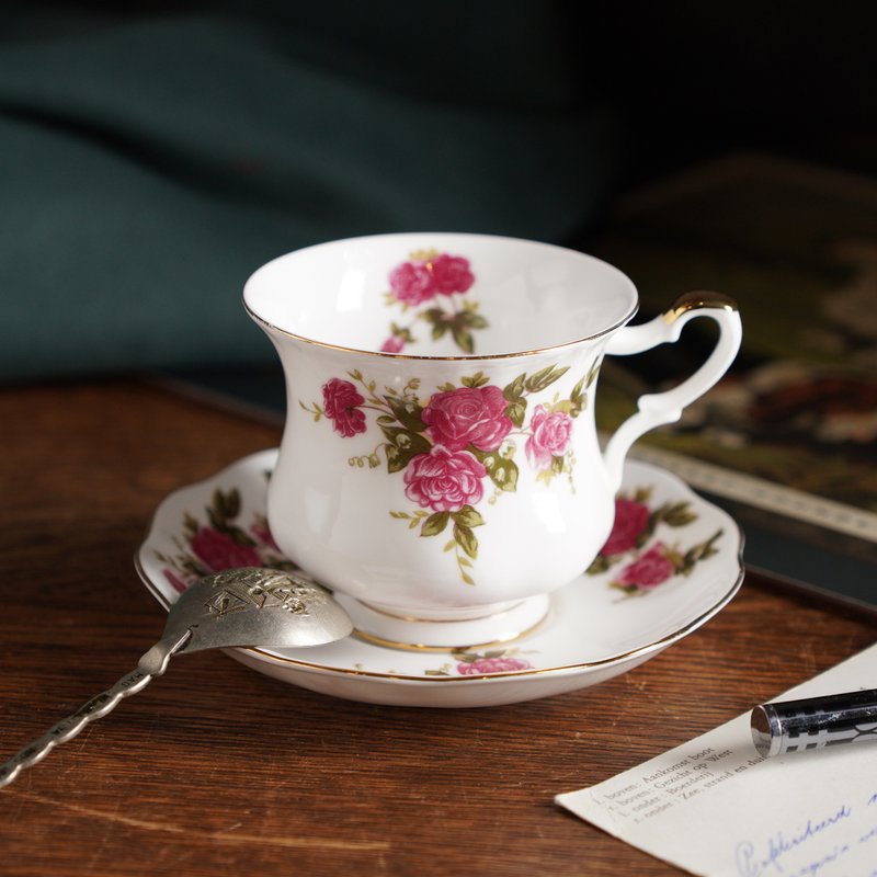 1960英国Royal Ascot红玫瑰系列细骨瓷描金咖啡杯/茶杯组 - 茶具/茶杯 - 瓷 多色