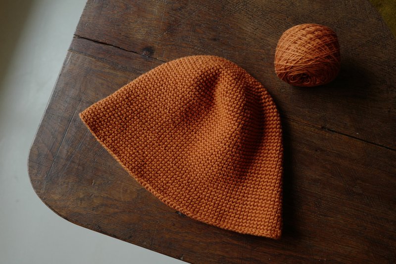 野山里凤帽–台湾制夏纱手钩 ∣ 焙栗茶 - 帽子 - 棉．麻 橘色