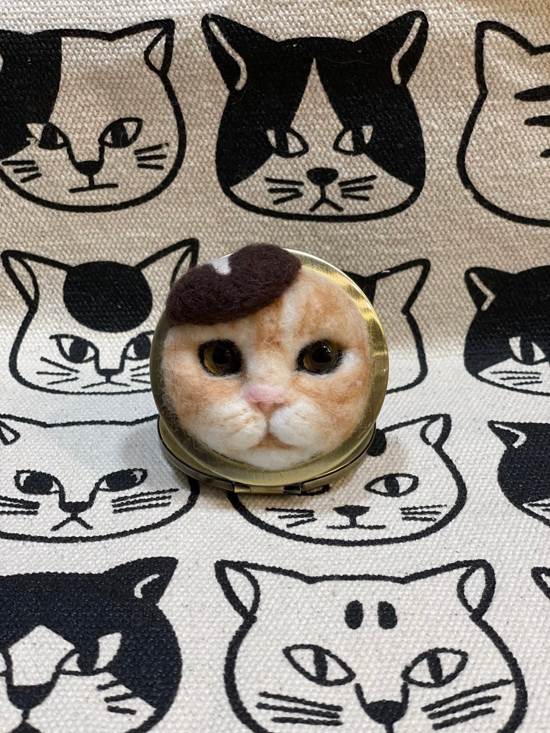 香菇猫猫双面镜盒 - 其他 - 羊毛 