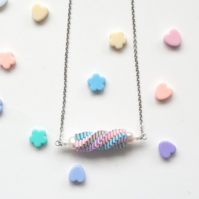 手工编织 / 扭扭 / 淡水珍珠 / 冰淇淋色 / 项链 - 颈链 - 棉．麻 粉红色