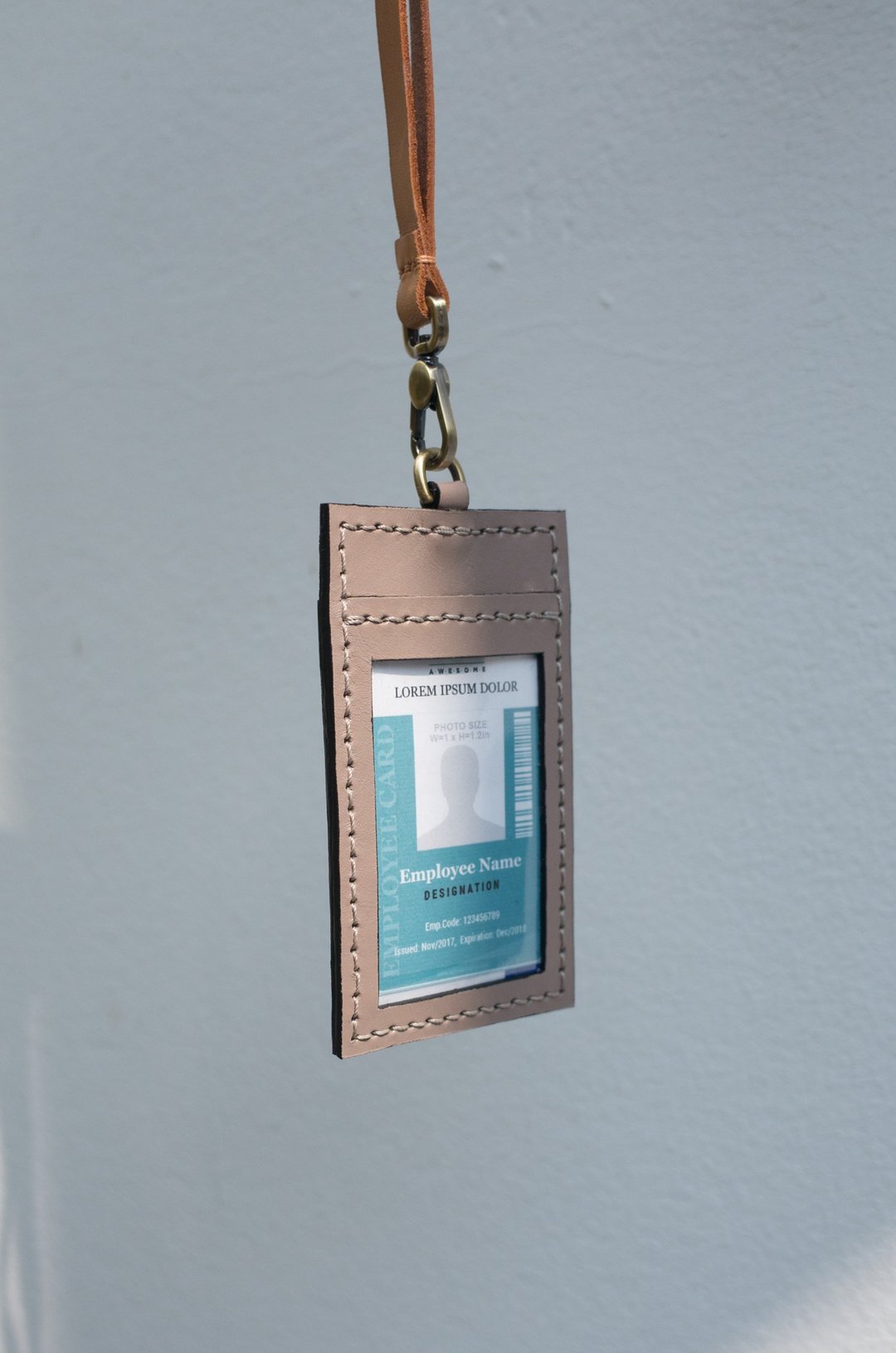 PENNY - HANDMADE LEATHER ID CARD HOLDER WITH STRAP - TAUPE/GREY - 证件套/卡套 - 真皮 灰色