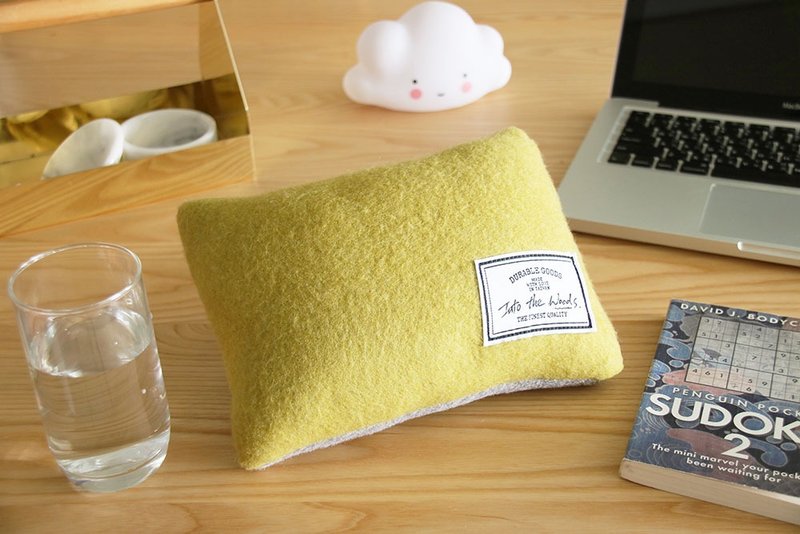 午安枕-淡香柠檬(含枕芯) - 枕头/抱枕 - 其他材质 绿色