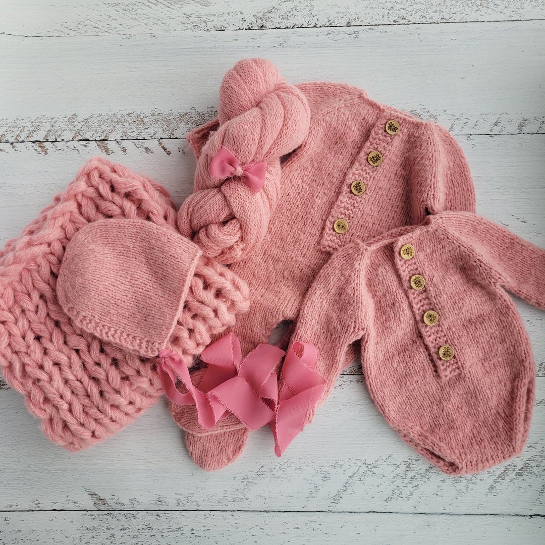 Pink soft newborn Bonnet, Romper, Footed Romper, Wrap,Blanket, Bow Headband - 婴儿饰品 - 羊毛 粉红色