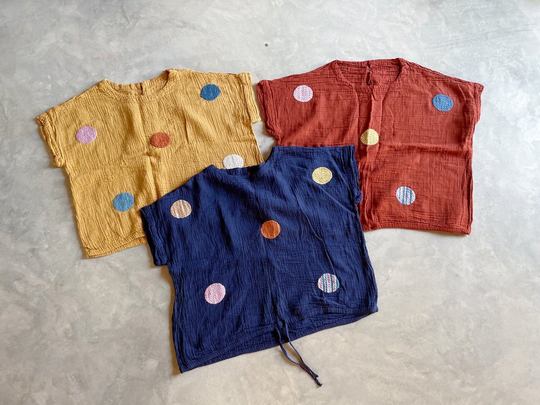 Polka dots drawstring waist shirt - 女装上衣 - 棉．麻 黄色