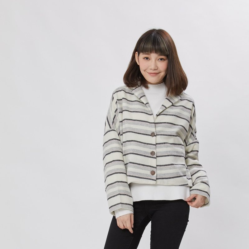 Nicole 翻領剪接外套/淺灰條紋 - 女装休闲/机能外套 - 羊毛 灰色