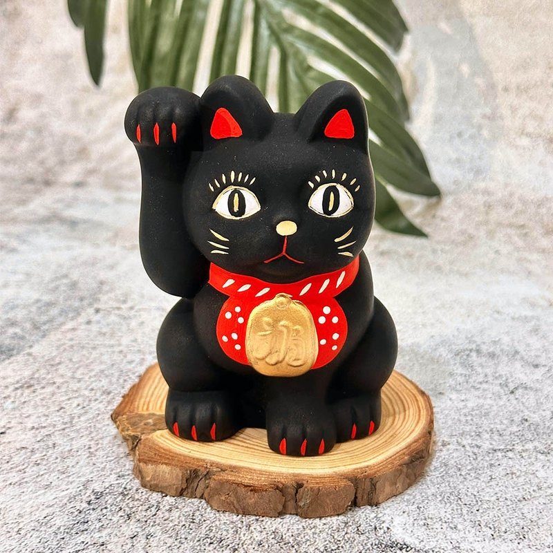 【日本制加藤陶器】濑户烧手绘陶瓷招财猫-花纹黑 - 摆饰 - 陶 黑色