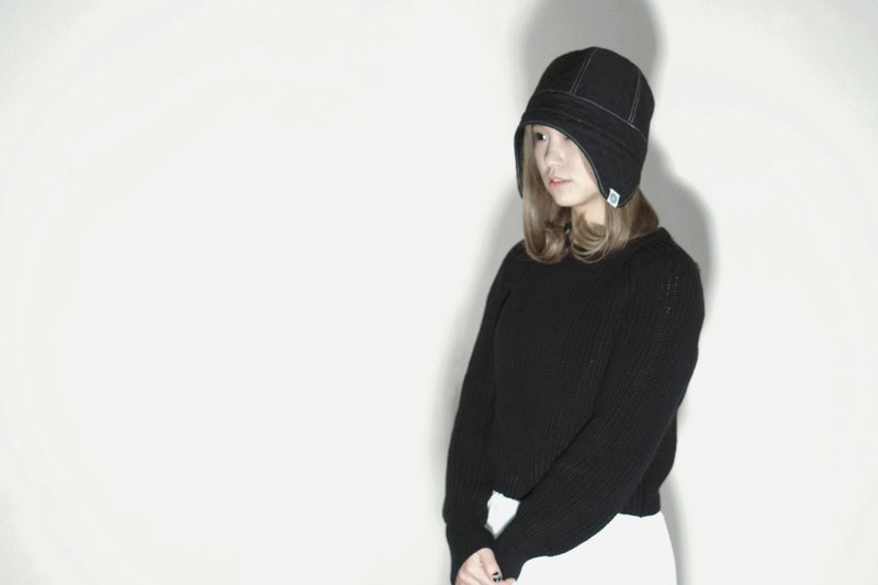 黑雾飞型遮耳帽<中性-双面> - 帽子 - 棉．麻 黑色