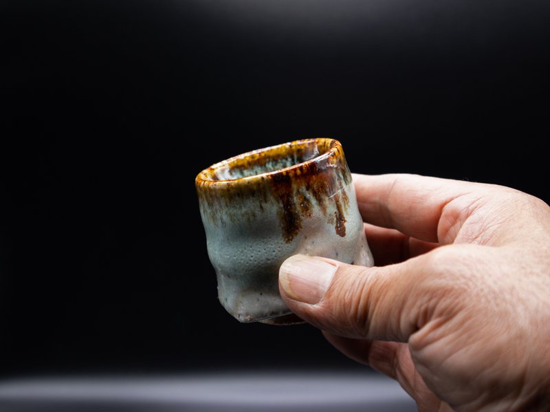 淡雪窑变 26 方形酒杯 - 酒杯/酒器 - 陶 白色