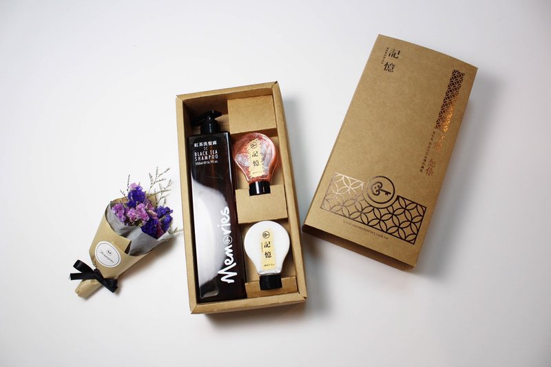 【记忆】圣诞买一送二(洗护发SPA礼盒组) - 沐浴用品 - 浓缩/萃取物 金色