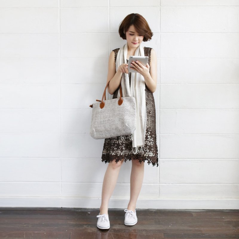 小花朵蕾丝无袖连身裙小礼服洋装-天然植物染 - 洋装/连衣裙 - 棉．麻 