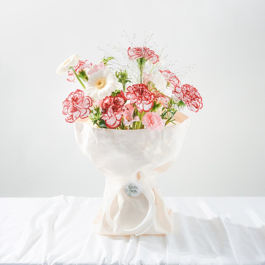 母亲节鲜花花束 澎湃款 (L) 红韵 母亲节礼物  康乃馨 台北市自取 - 摆饰 - 植物．花 